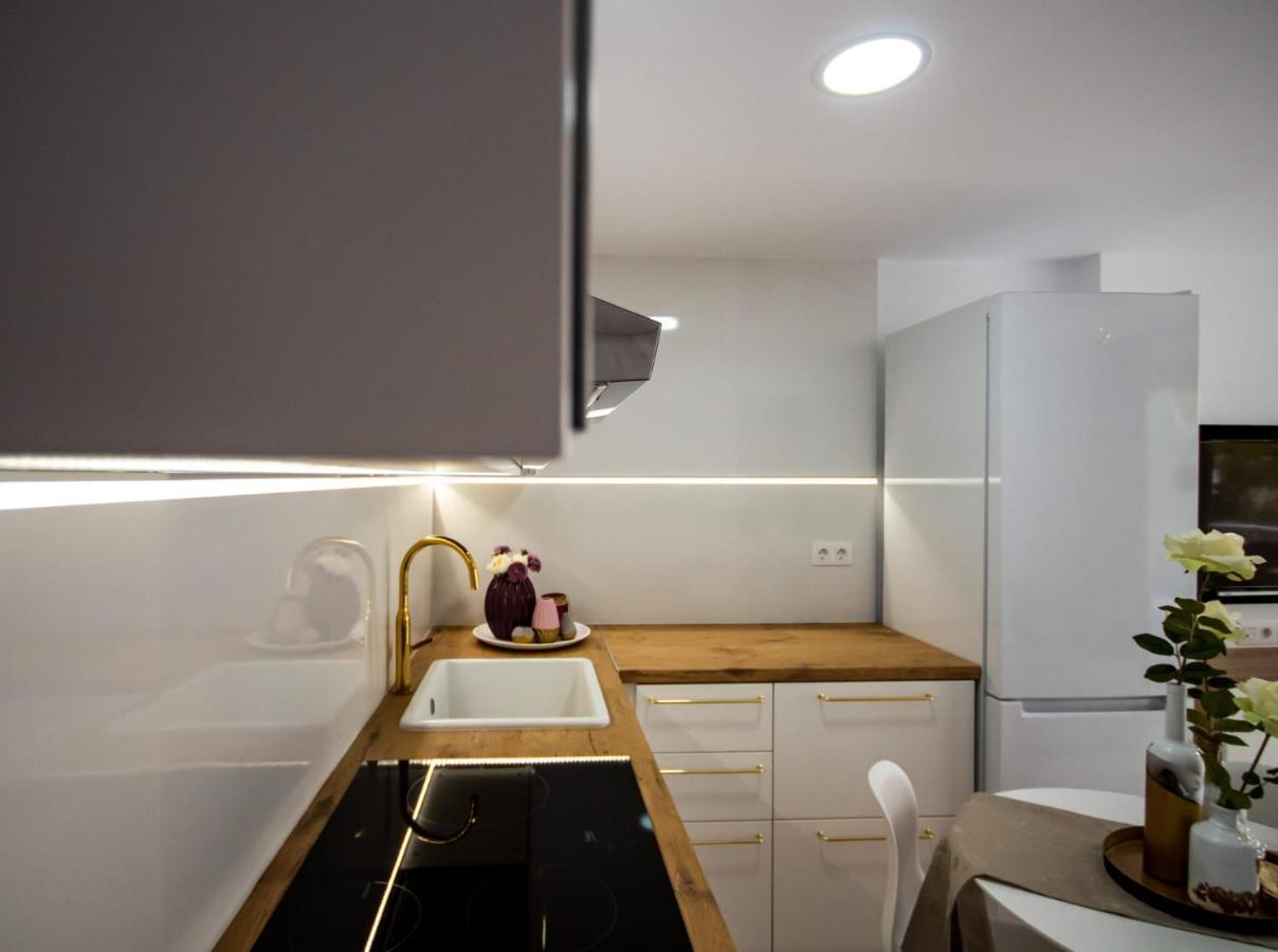Los Elefantes Apartment San Bartolomé 외부 사진